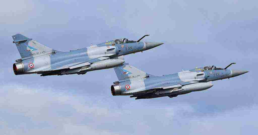 Макрон анонсував передачу Україні винищувачів Mirage-2000 Макрон анонсував передачу Україні винищувачів Mirage-2000