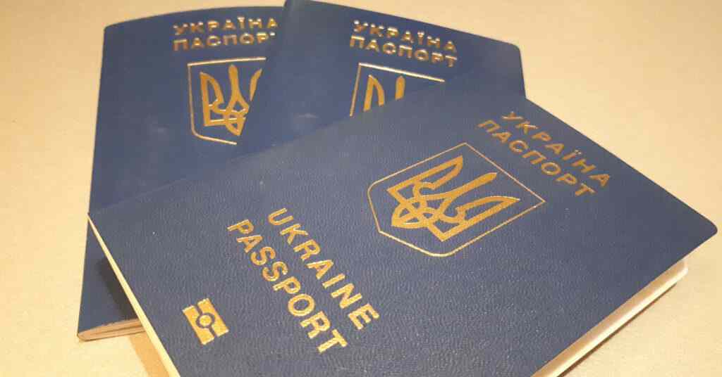 Україна та Чехія підписали договір про створення хабів повернення українських біженців