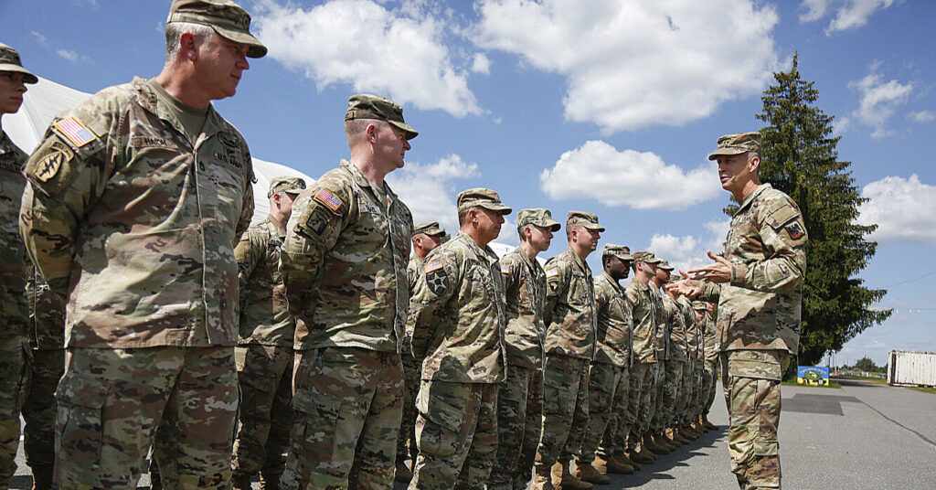 США можуть вивести з Європи майже третину своїх військ – Politico