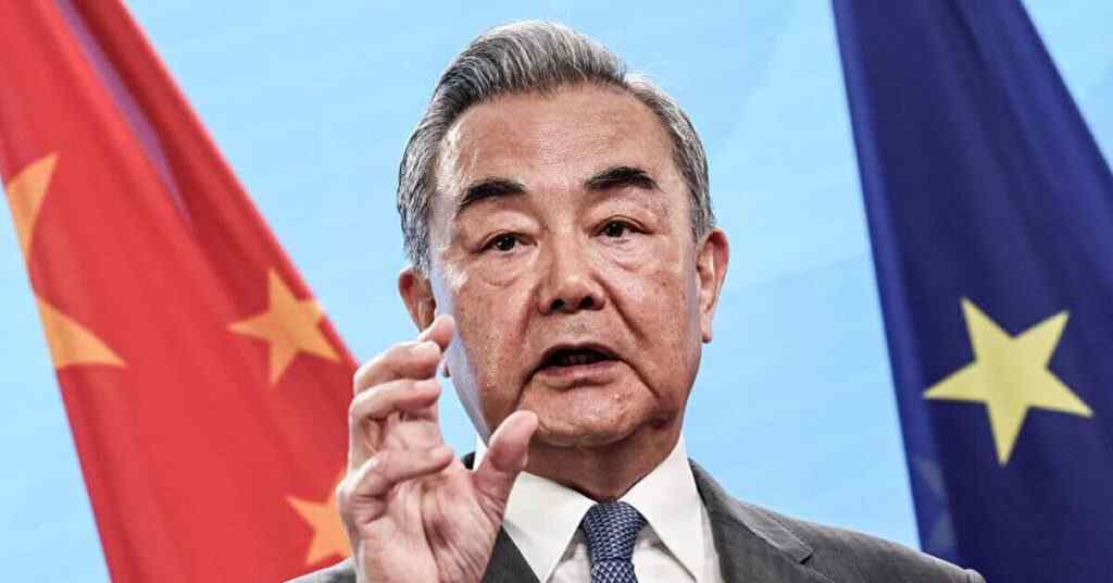 У Китаї готові координувати мирні переговори по Україні з Францією