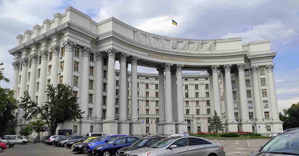 В українському МЗС розповіли деталі вбивства матері та доньки у Німеччині