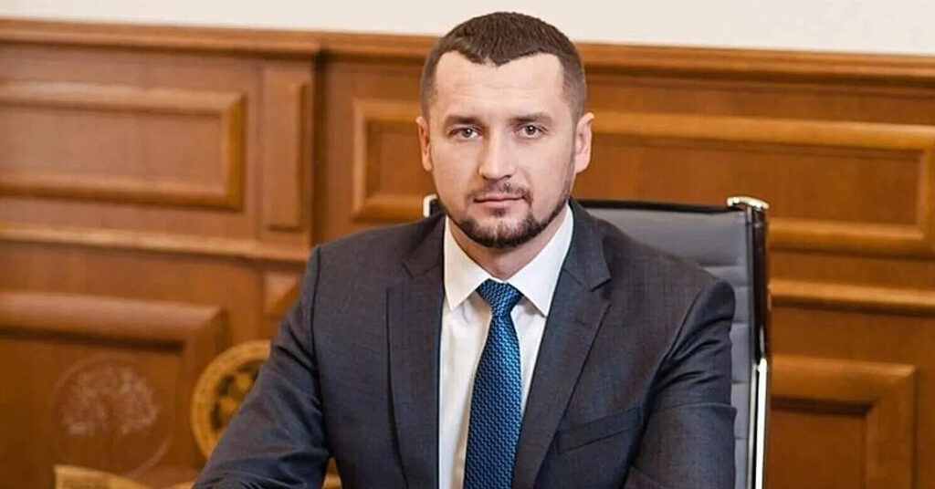 ДБР повідомило про підозру генеральному директору Лісів України