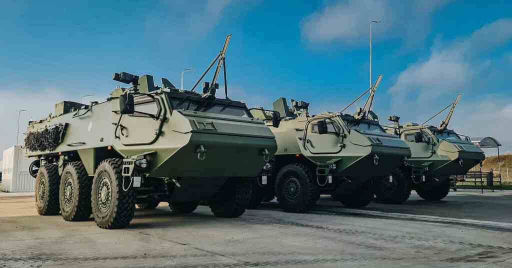 Латвія передасть Україні 42 БТР Patria та іншого військового обладнання