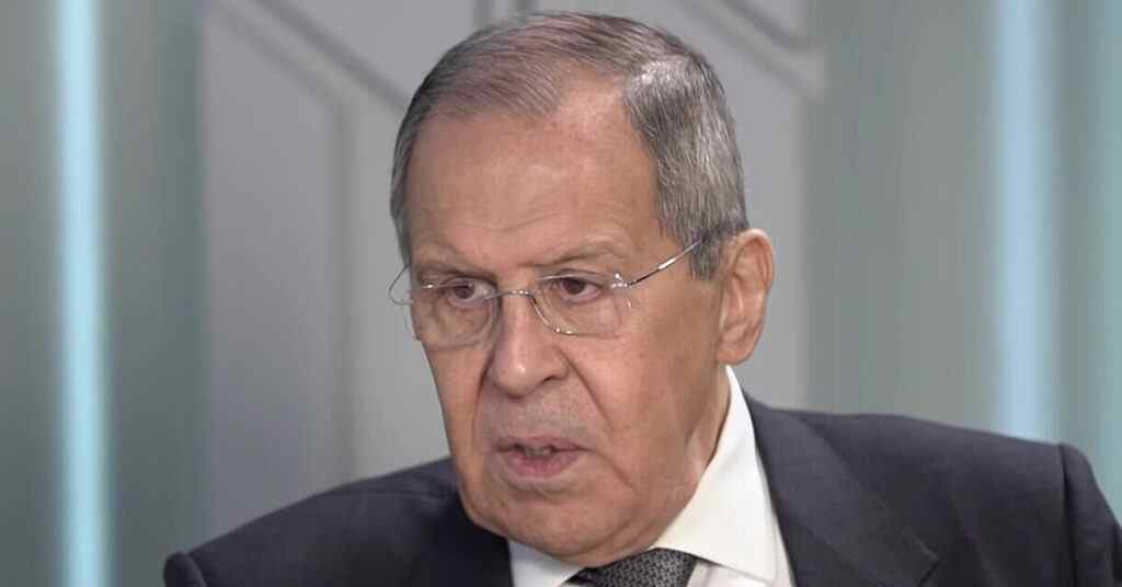 Лавров пропонує Угорщині разом з РФ захищати свої нацменшини в Україні Лавров пропонує Угорщині разом з РФ захищати свої нацменшини в Україні