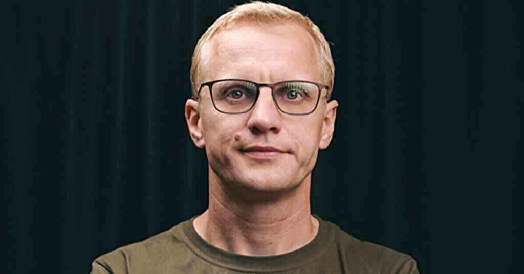 Шабунін паразитував на ЗСУ – ветеран про вручення підозри голові ЦПК