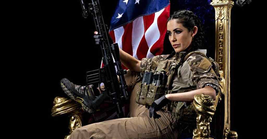 Конгресвумен Луна заявила, що США зупинили допомогу Україні через “заборону Православної церкви”