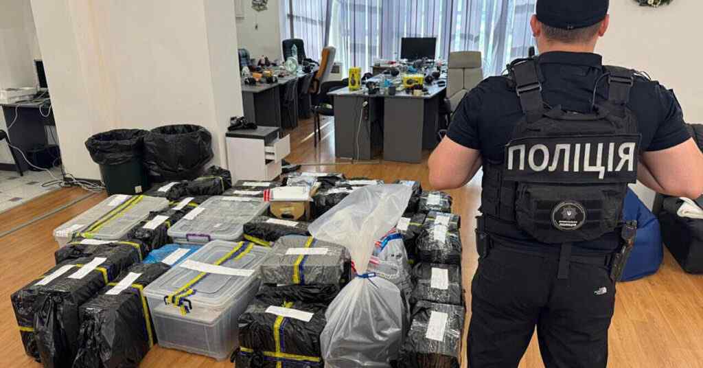 В Україні нейтралізували міжнародне угруповання, яке виманювало гроші з європейців