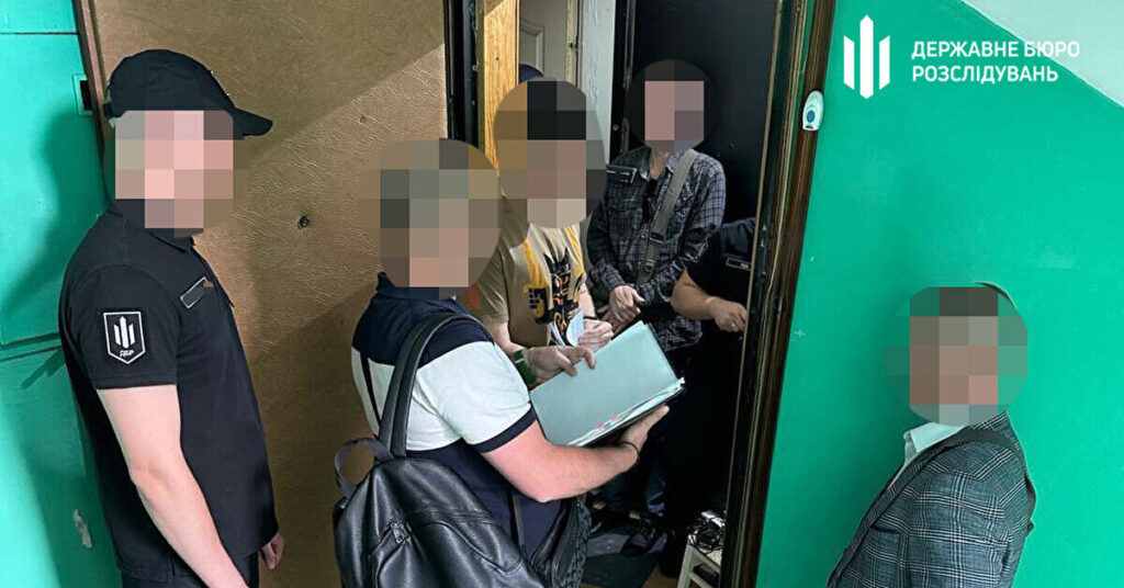 Трьом співробітникам НАБУ повідомлено про підозру за скоєння ДТП