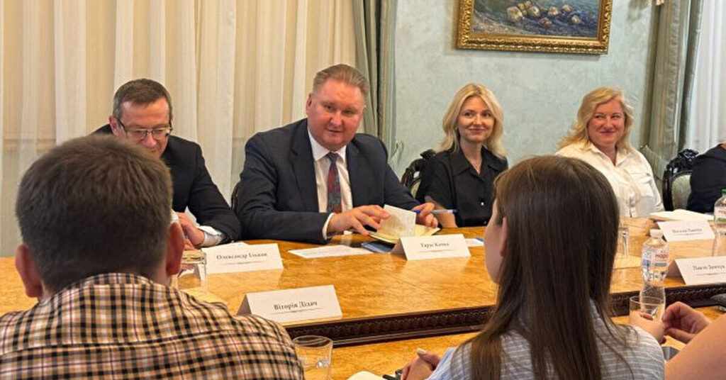 Качка провів другу зустріч з експертами, присвячену ситуації навколо НАБУ та САП Качка провів другу зустріч з експертами, присвячену ситуації навколо НАБУ та САП