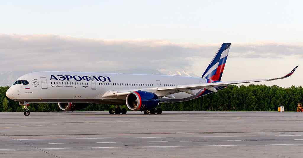 Російський “Аерофлот” скасував майже 50 рейсів, хакери заявили про причетність
