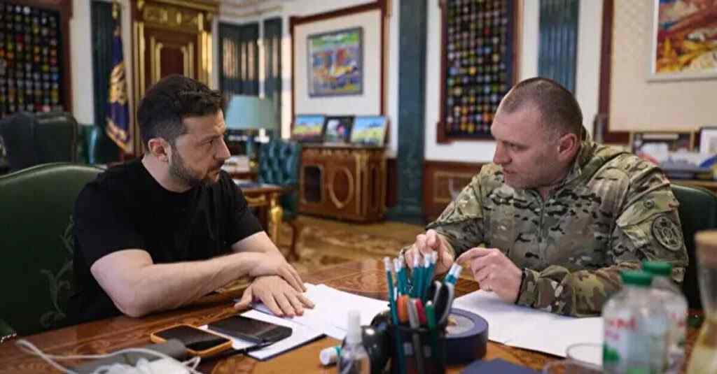 Нардеп Железняк каже, що у Зеленського розглядають зміну глав СБУ та ГУР