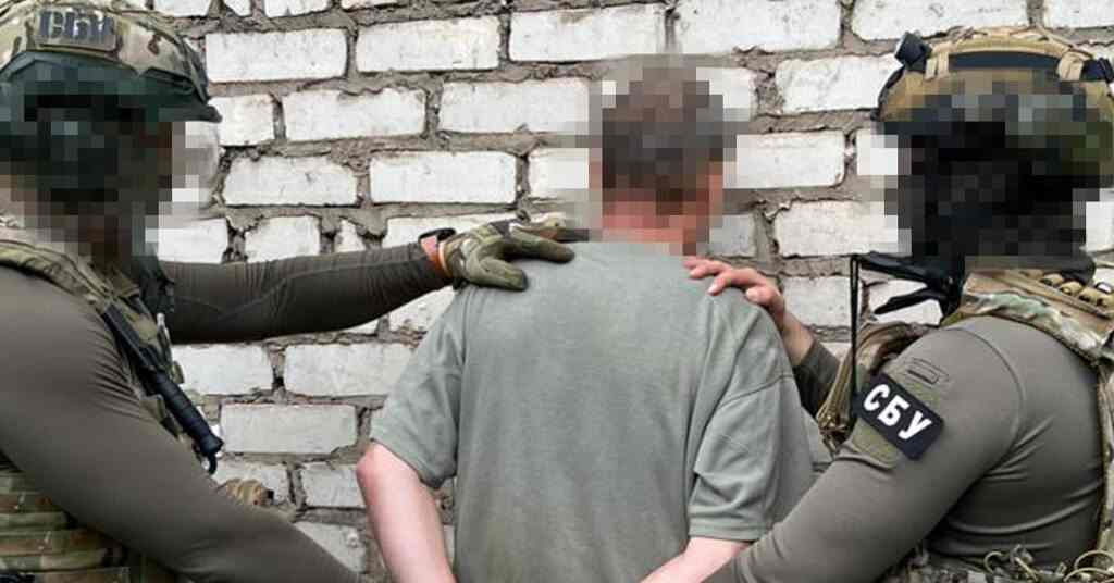 СБУ затримала трьох агентів ФСБ, які шпигунили за позиціями ЗСУ на Донеччині