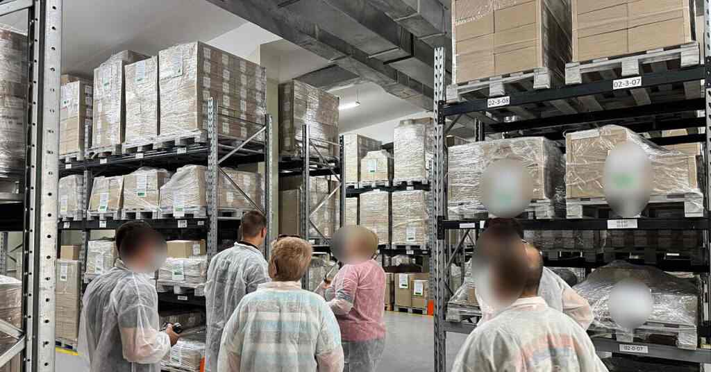 Викрито масштабну схему продажу українських ліків у РФ, яку організував Жеваго