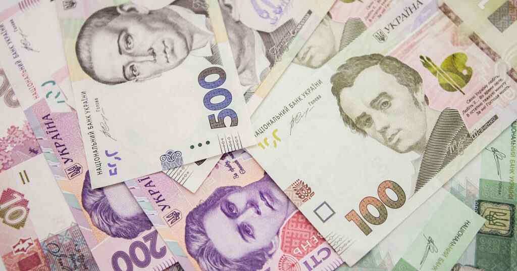 ПФУ почав виплату пенсій за липень: коли надійдуть кошти