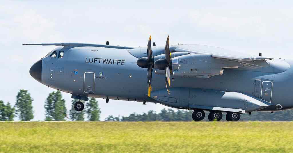 Застосування Китаєм лазера проти німецього літака: ЗМІ дізналися деталі