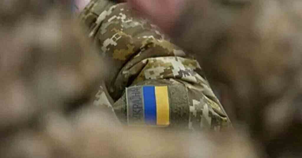 На вокзалі Харкова натовп “відбивав” чоловіка у ТЦК: поліція розповіла подробиці