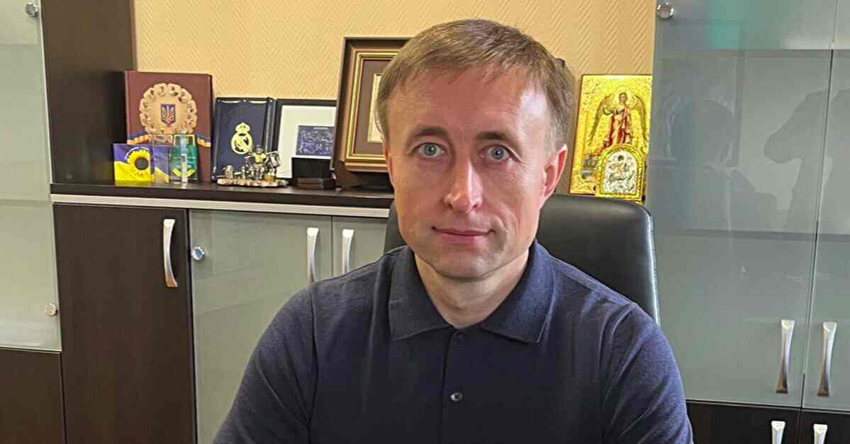 Топ-митника Комара відсторонили від посади після журналістського розслідування