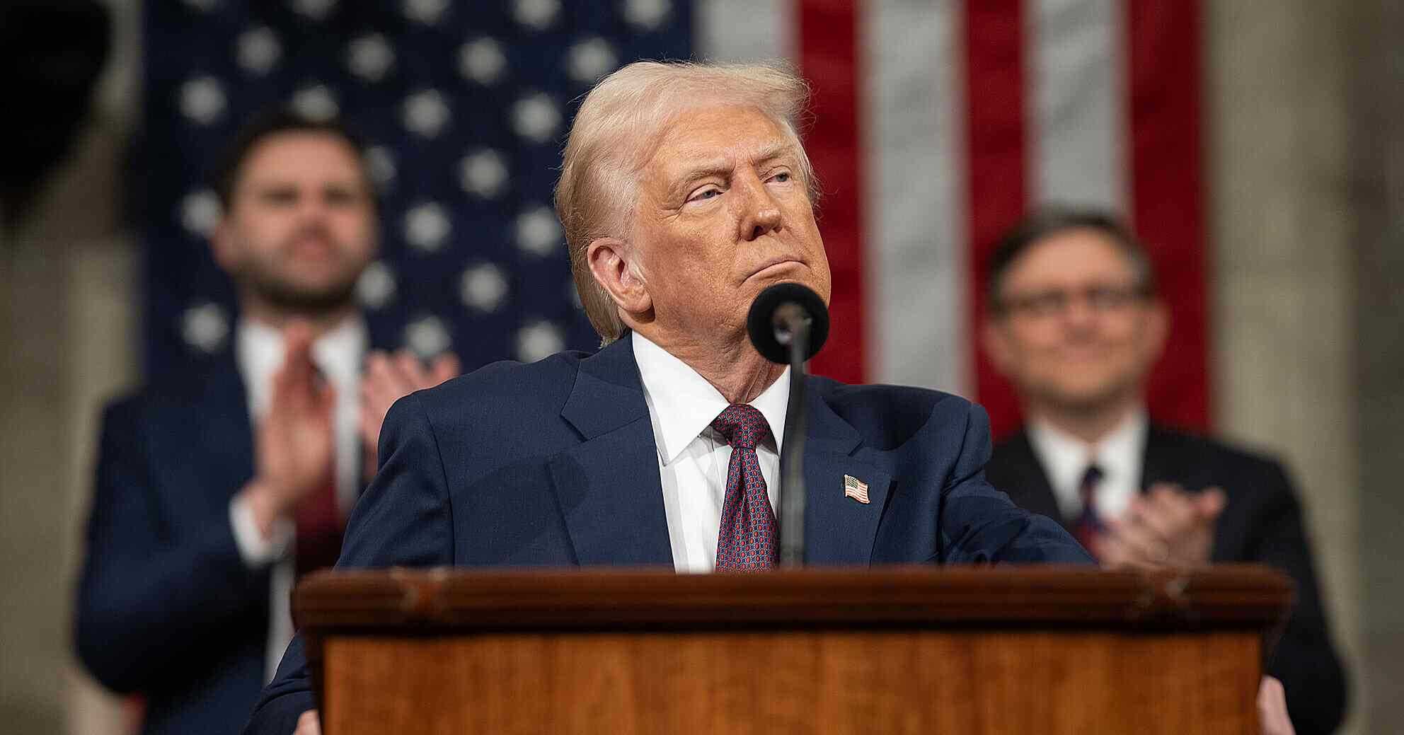 ЗМІ: Трамп доручив Пентагону воювати з наркокартелями у Латинській Америці ЗМІ: Трамп доручив Пентагону воювати з наркокартелями у Латинській Америці