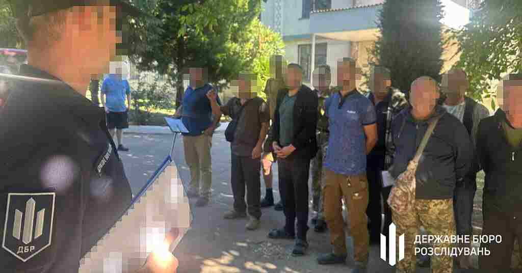 На Вінниччині затримали 5 військових, які відмовилися від служби після СЗЧ На Вінниччині затримали 5 військових, які відмовилися від служби після СЗЧ