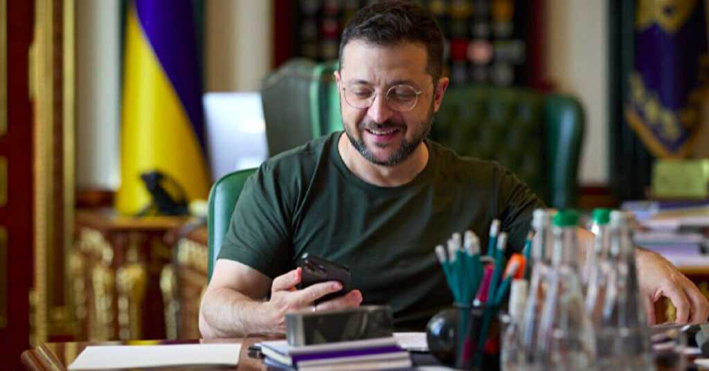 Зеленський обговорив з генсеком НАТО закупівлю американської зброї для України