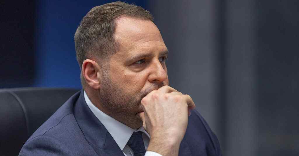 Єрмак прокоментував ураження російського судна “Порт Оля 4” на Каспії