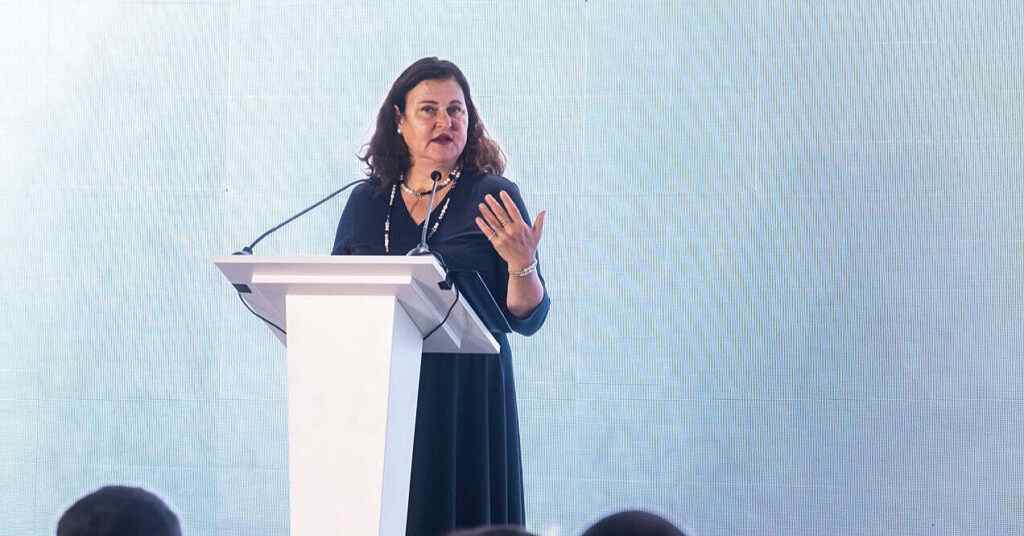 Посол ЄС: Україна хоче завершення війни, але не за будь-яку ціну