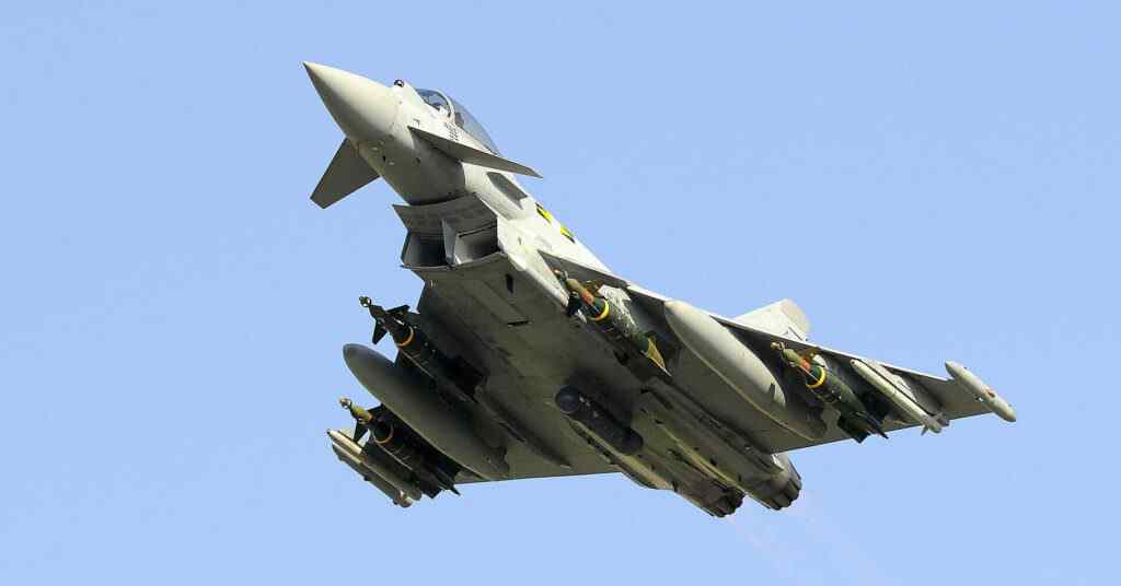 НАТО підіймало винищувачі через російський літак-розвідник НАТО підіймало винищувачі через російський літак-розвідник