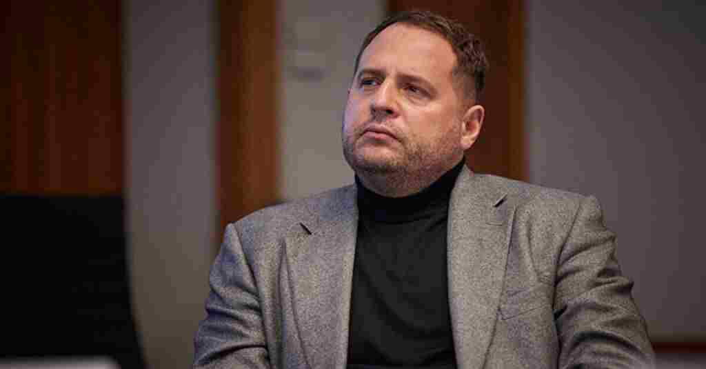 Єрмак: США не змушують Україну поступатися своїми територіями в обмін на мир Єрмак: США не змушують Україну поступатися своїми територіями в обмін на мир