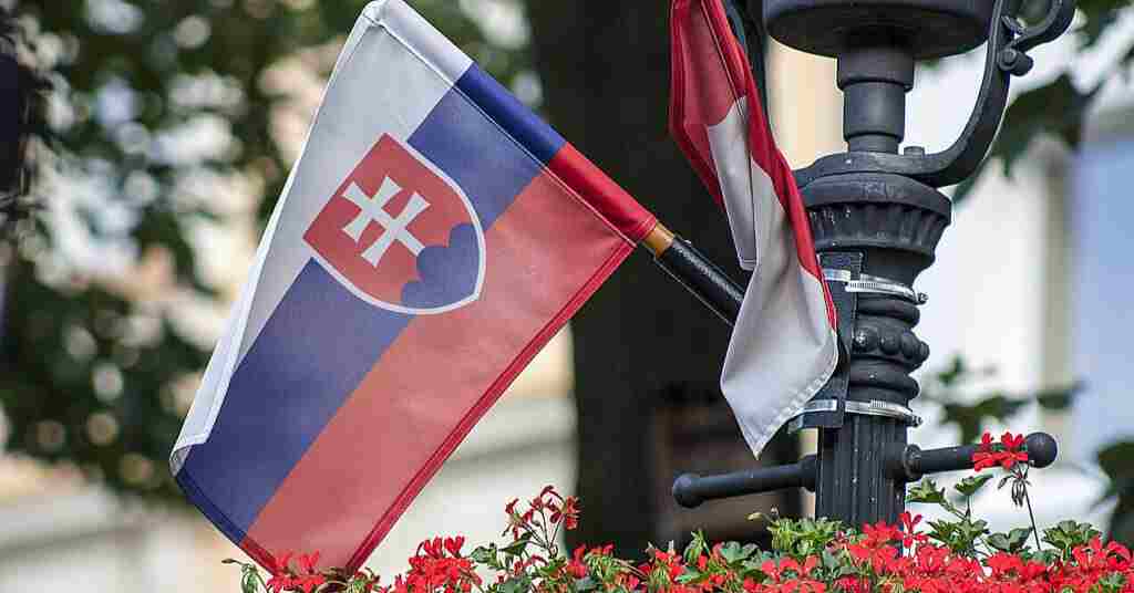 МЗС Словаччини стверджує, що не зупиняло оформлення туристичних віз росіянам МЗС Словаччини стверджує, що не зупиняло оформлення туристичних віз росіянам