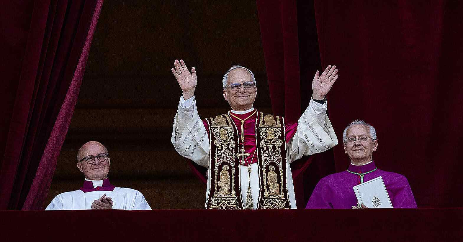 Папа Лев XIV закликав до припинення вогню напередодні зустрічі Трампа та Путіна