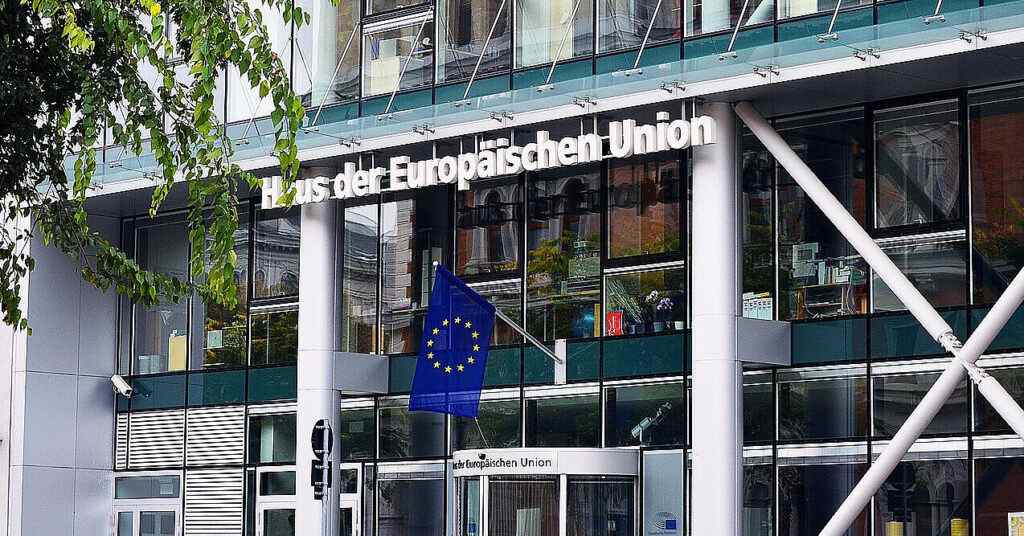 Промисловість єврозони, попри тарифи Трампа, вперше за три роки показує зростання Промисловість єврозони, попри тарифи Трампа, вперше за три роки показує зростання