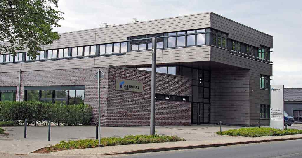 Rheinmetall збудує два заводи у Болгарії для виробництва дронів та снарядів