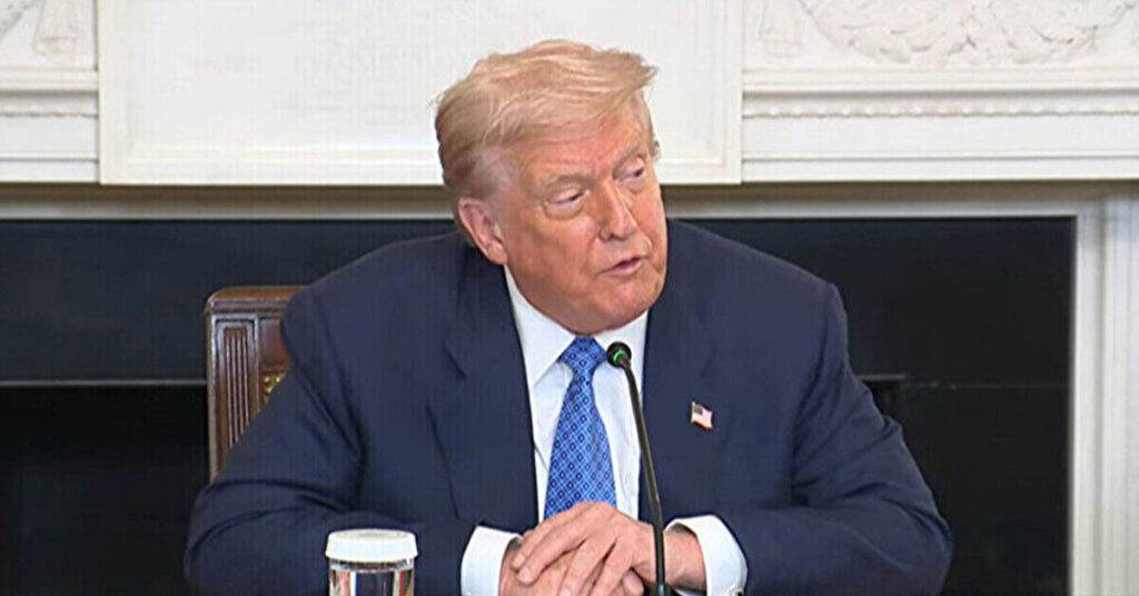 Трамп не вважає, що саміт на Алясці буде винагородою для Путіна Трамп не вважає, що саміт на Алясці буде винагородою для Путіна