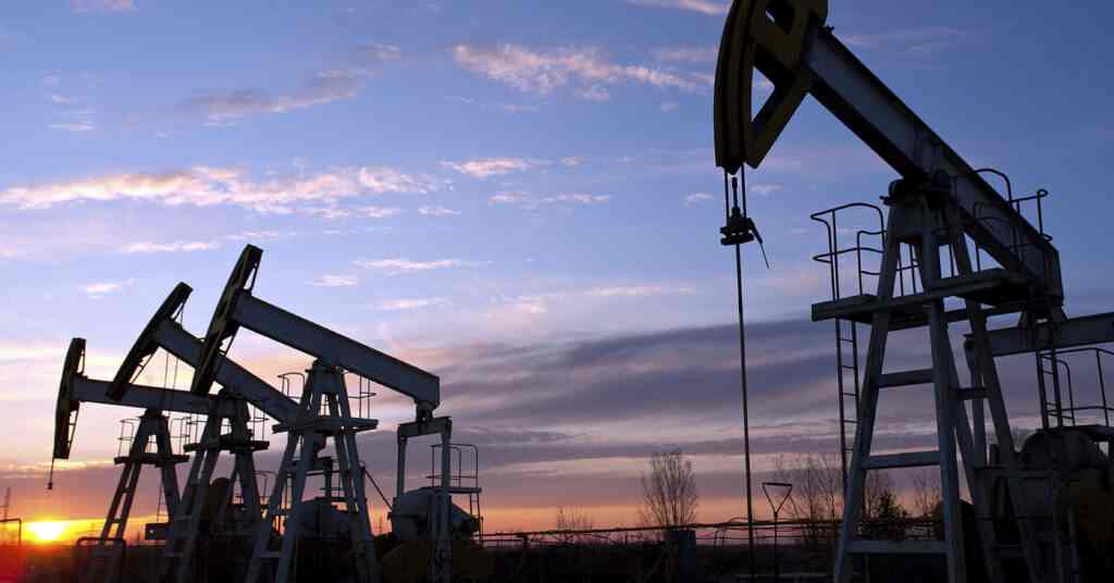 ЗМІ: Найбільший НПЗ Індії закупив нафту у США та ОАЕ на тлі погроз Трампа ЗМІ: Найбільший НПЗ Індії закупив нафту у США та ОАЕ на тлі погроз Трампа