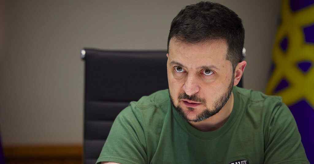 Зеленський: Путін намагається зіскочити з необхідності проводити зустріч Зеленський: Путін намагається зіскочити з необхідності проводити зустріч