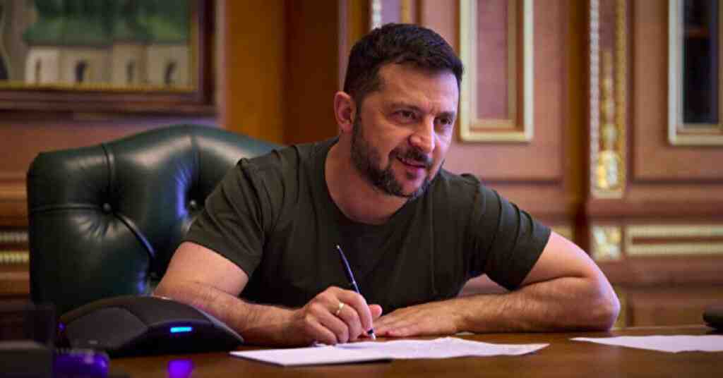 Зеленський обговорив з Моді ситуацію в Україні та сакції проти Росії Зеленський обговорив з Моді ситуацію в Україні та сакції проти Росії