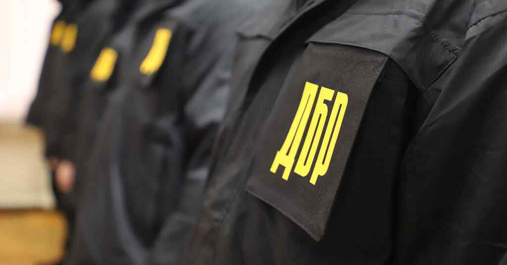 Падіння боєприпаса з винищувача на Волині: ДБР зареєструвало кримінальне провадження Падіння боєприпаса з винищувача на Волині: ДБР зареєструвало кримінальне провадження