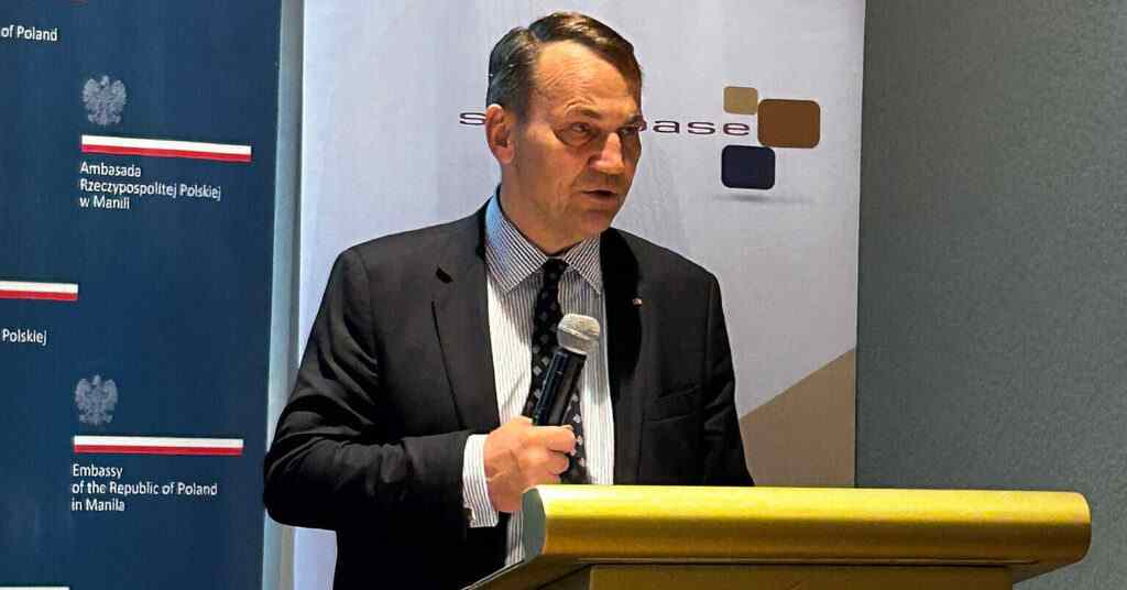 У МЗС Польщі порадили Орбану припинити підігрувати РФ після коментарів про безпілотники У МЗС Польщі порадили Орбану припинити підігрувати РФ після коментарів про безпілотники