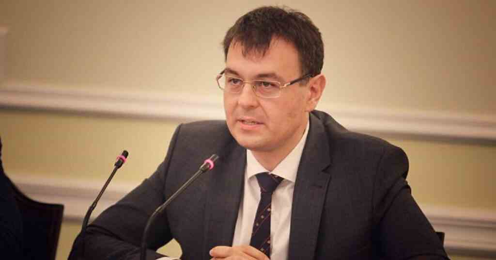 Гетманцев назвав умову для обвалу гривні, але вважає її малоймовірною Гетманцев назвав умову для обвалу гривні, але вважає її малоймовірною