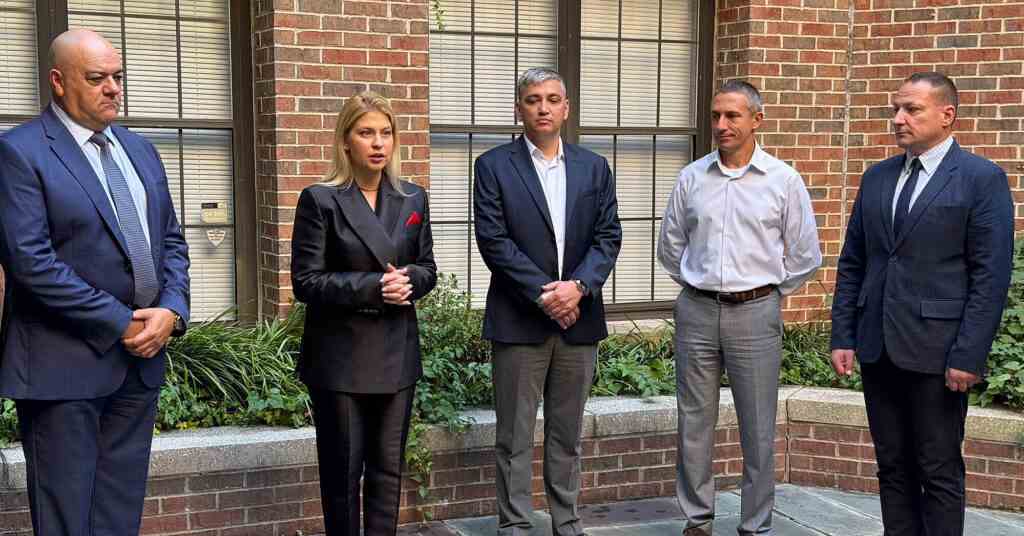 Стефанішина почала роботу на посаді посла у США Стефанішина почала роботу на посаді посла у США