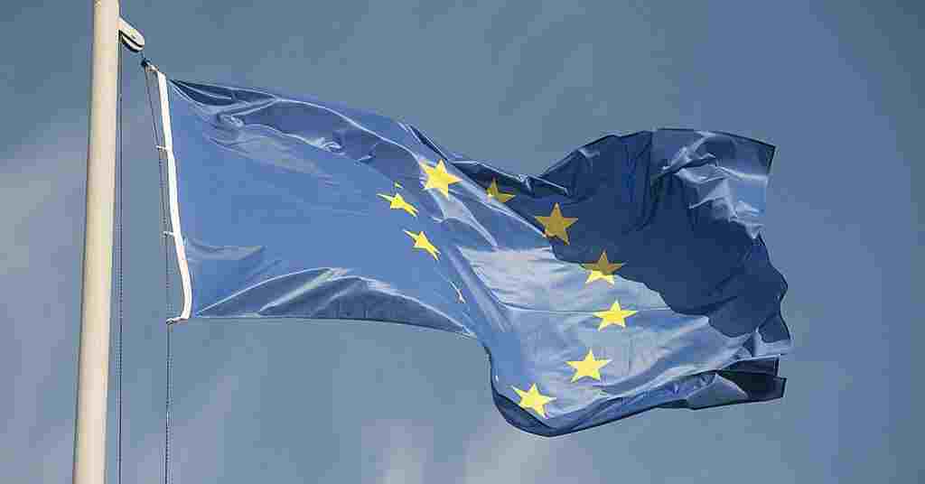 Bloomberg: в ЄС під тиском Трампа хочуть прискорити відмову від російського СПГ