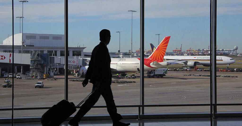 У Польщі відновили роботу три аеропорти, які закривали через загрозу дронів РФ У Польщі відновили роботу три аеропорти, які закривали через загрозу дронів РФ