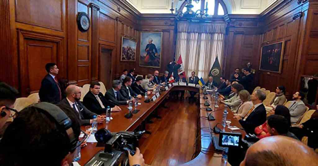 Україна розраховує на допомогу Мексики, Перу та Еквадору для повернення українських дітей