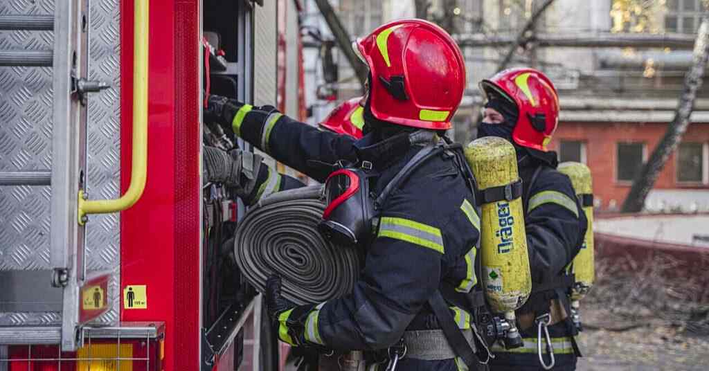 У Києві сталася пожежа на фабриці Roshen: що відомо