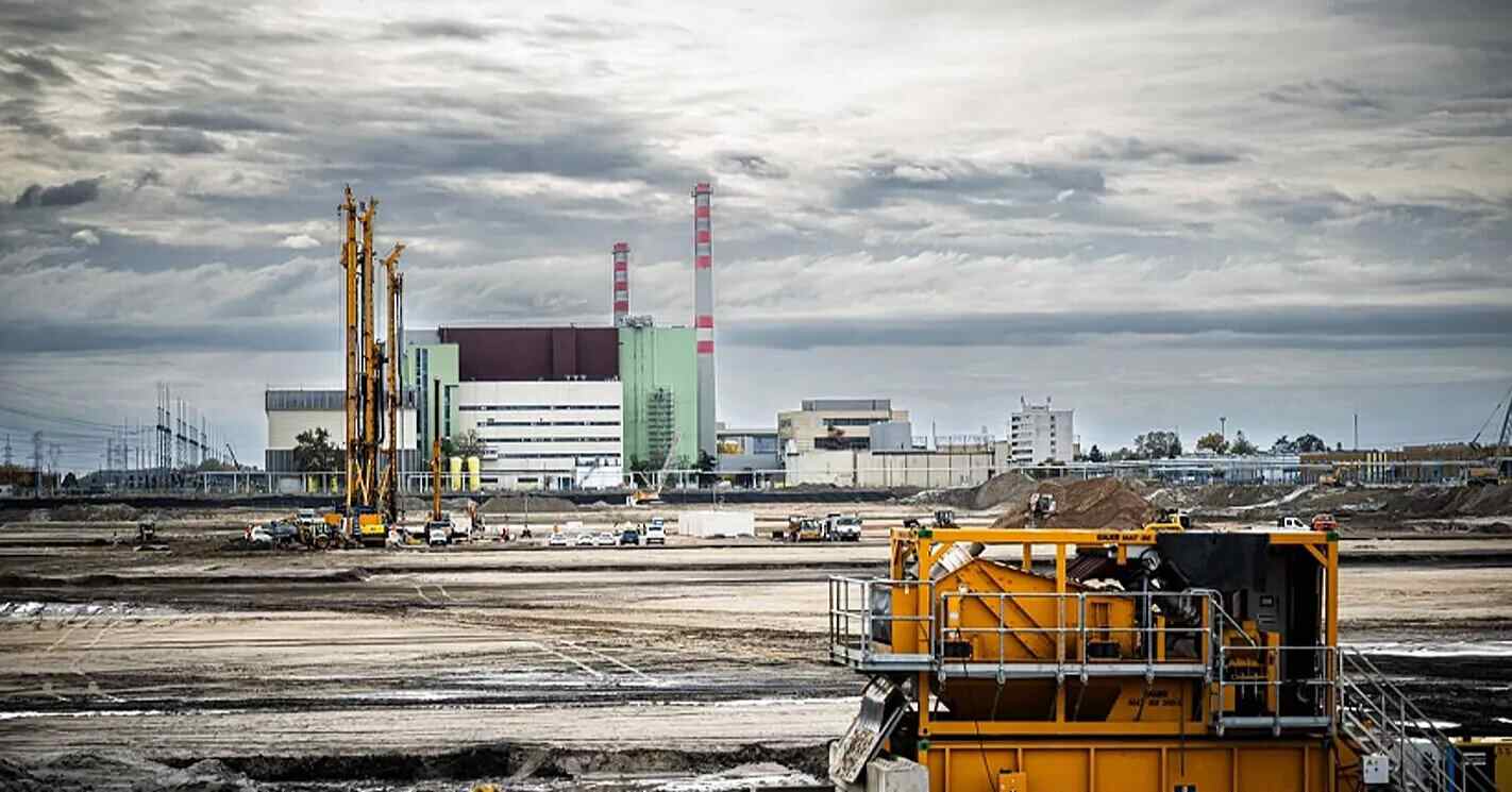 Суд ЄС заборонив фінансувати АЕС в Угорщині, яку має будувати РФ