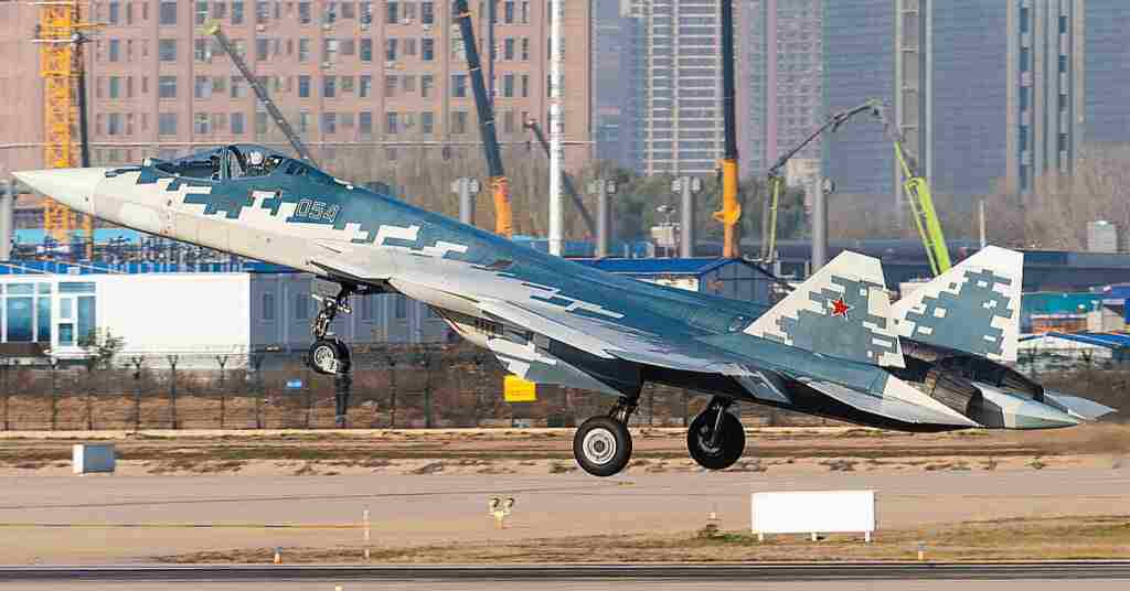 РФ вивчає інвестиції для організації виробництва в Індії винищувачів Су-57 – ЗМІ