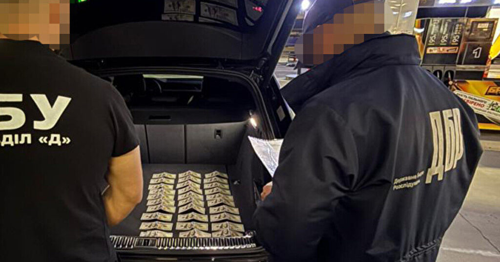 Правоохоронці припинили схеми переправки чоловіків на кордоні зі Словаччиною та Угорщиною Правоохоронці припинили схеми переправки чоловіків на кордоні зі Словаччиною та Угорщиною