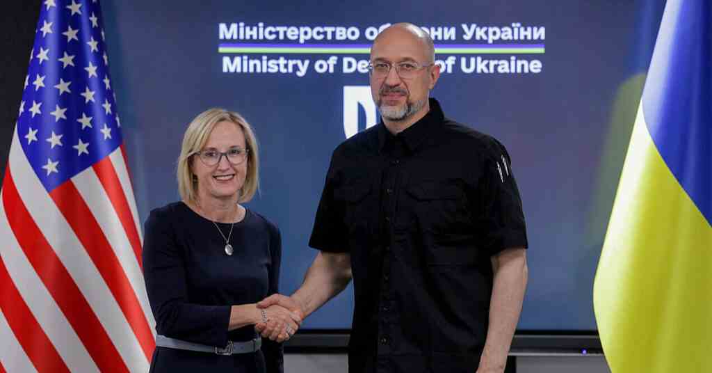 Україна обговорила з США запуск нових спільних оборонних підприємств