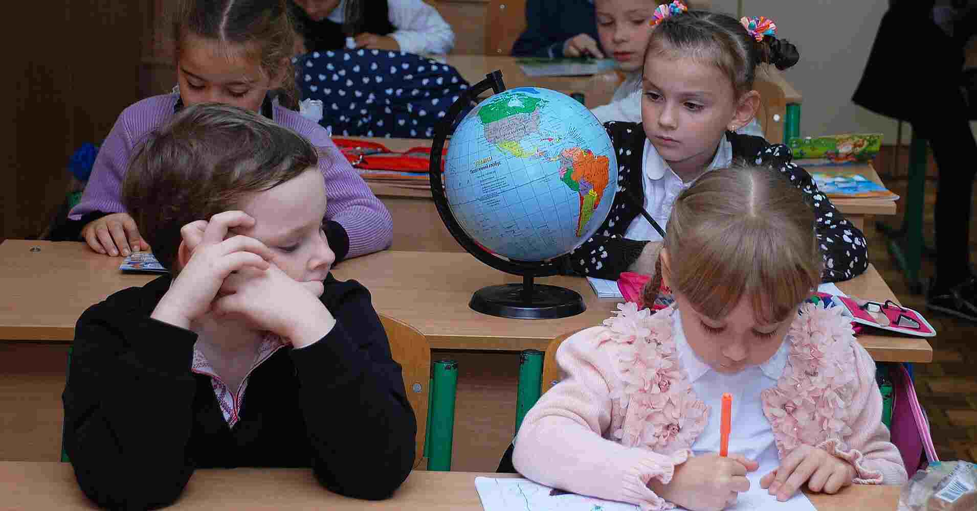 Рада схвалила запровадження заходів безпеки в українських школах Рада схвалила запровадження заходів безпеки в українських школах