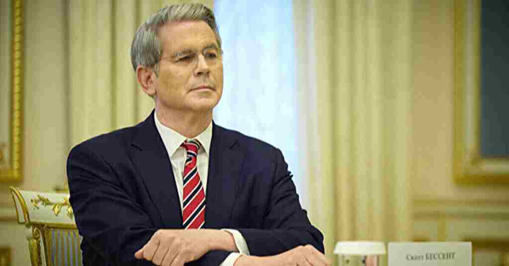 Путін “в огидній манері” посилив удари по Україні: Бессент пригрозив РФ санкціями